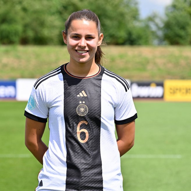 Lena Oberdorf will Akzeptanz für schwule Fußballer